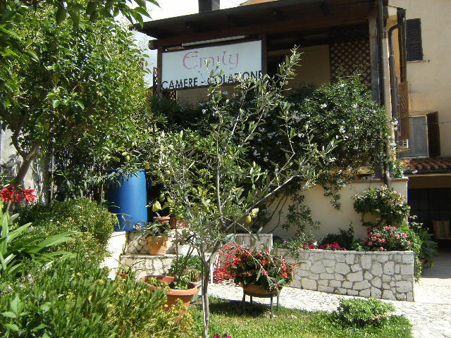 Emily Bed & Breakfast Stroncone Exterior foto